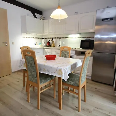 Apartamento In Der Huebschen Inselstadt Malchow, Cleaning Included *