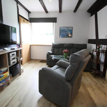 아파트 In Der Huebschen Inselstadt Malchow, Cleaning Included 말호프
