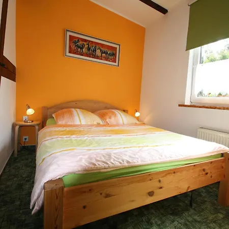 In Der Huebschen Inselstadt Malchow, Cleaning Included